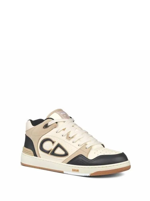 B57 Low Top Sneakers