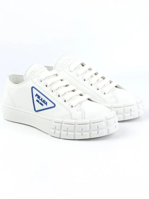 Blue Triangle Logo Low Top Sneakers White