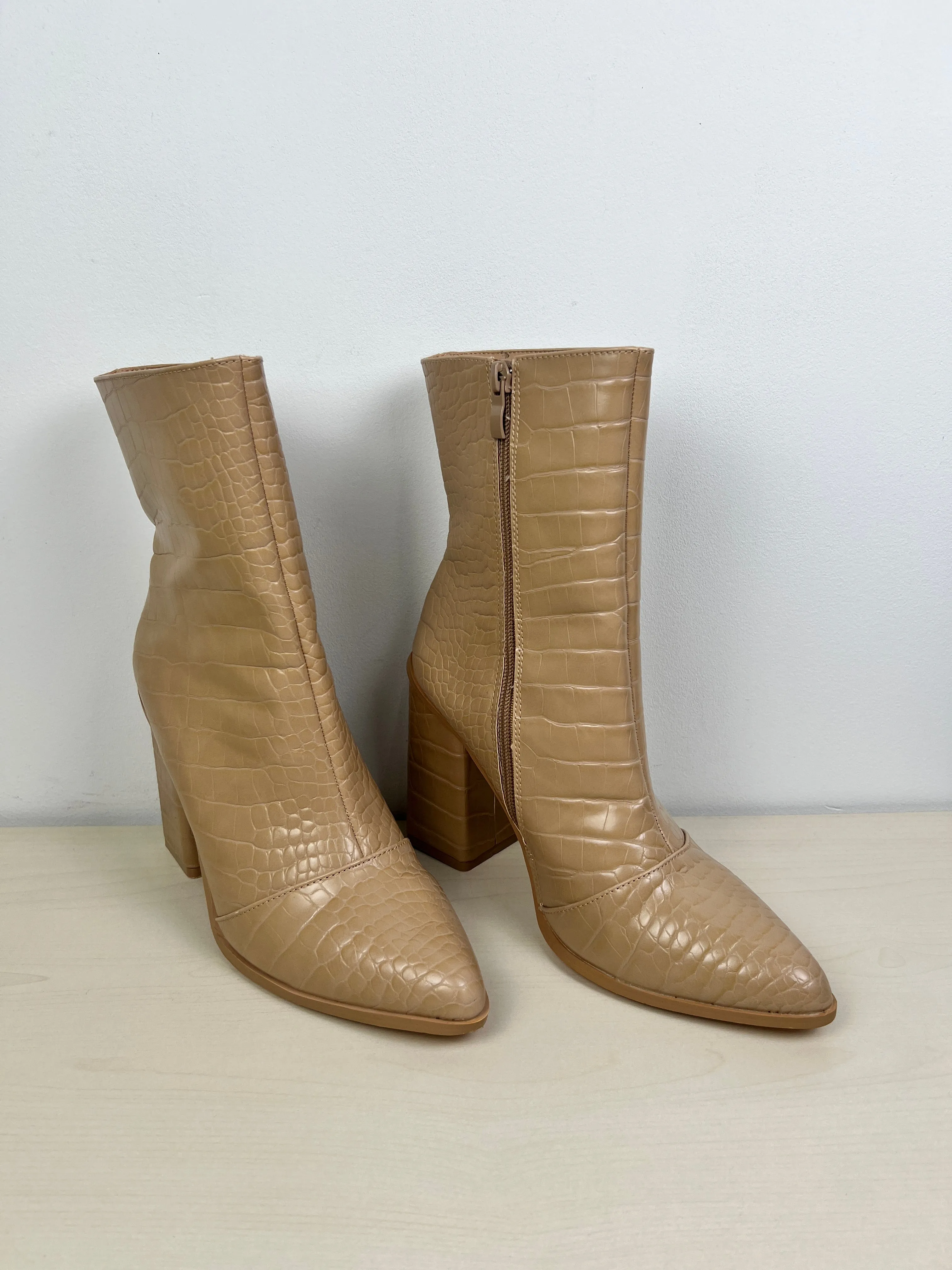 Boots Over-the-knee Heels By Lulus In Tan, Size: 9