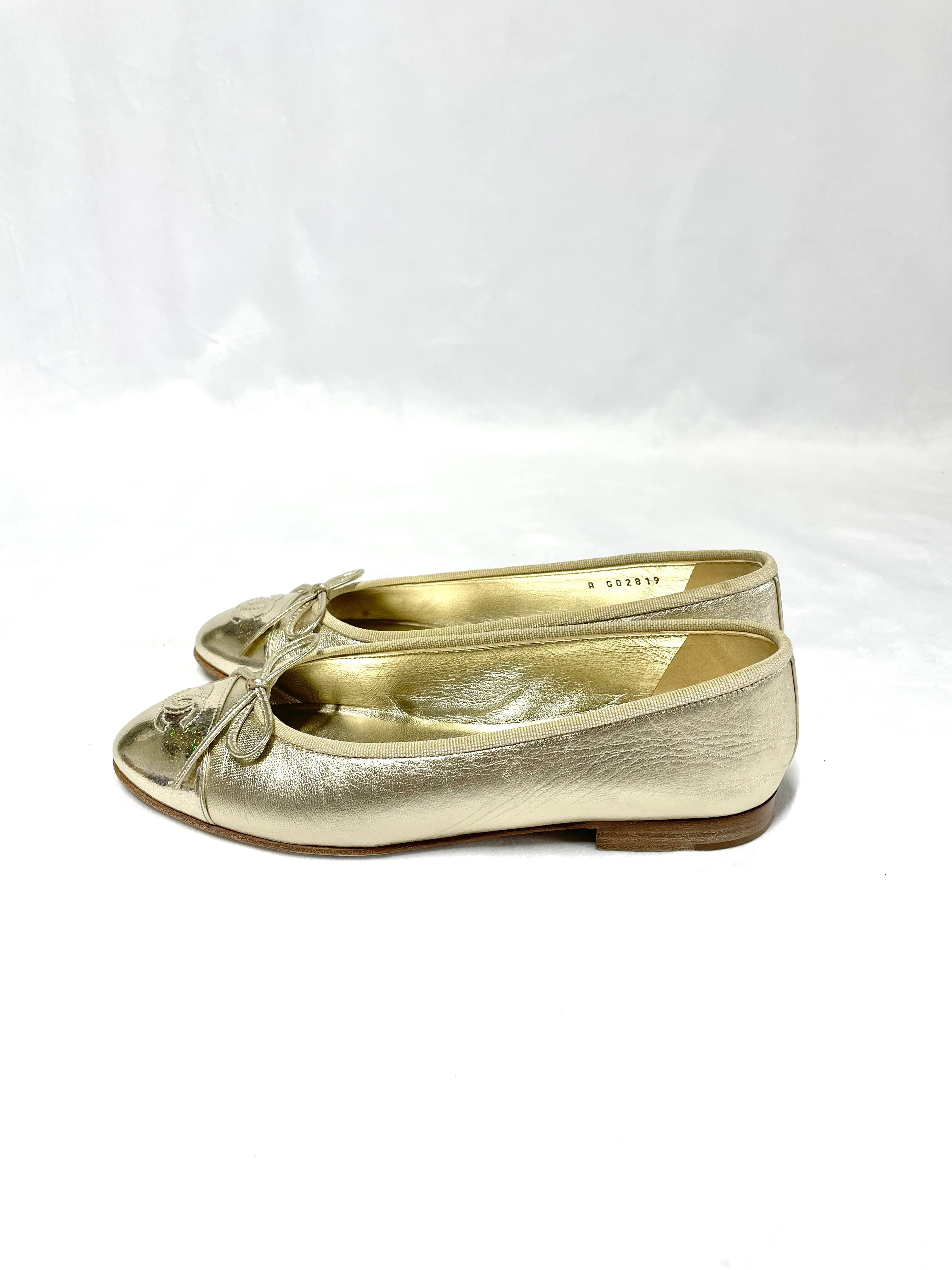 Chanel Gold Ballet Flats *limited edition* 37.5