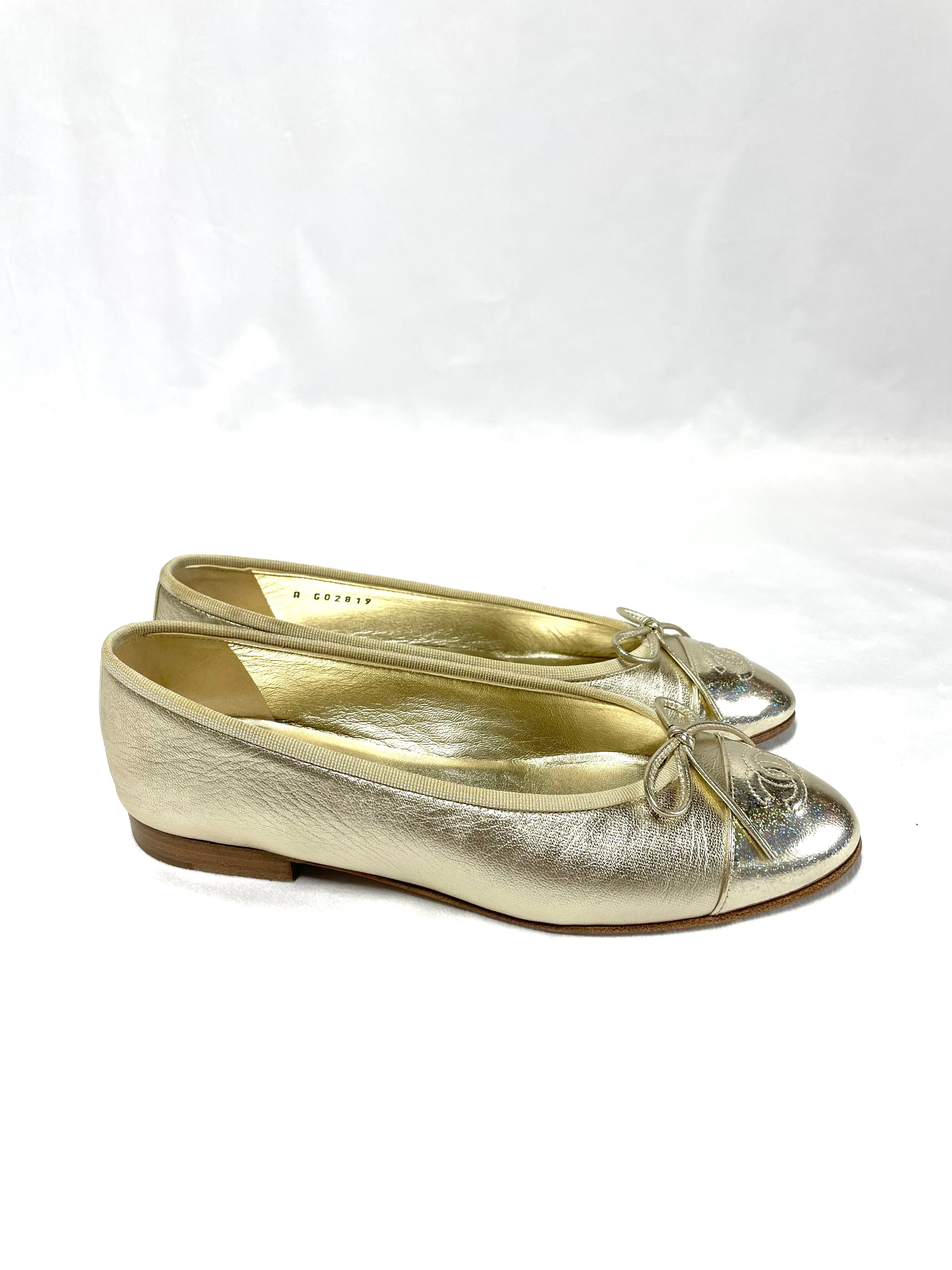 Chanel Gold Ballet Flats *limited edition* 37.5