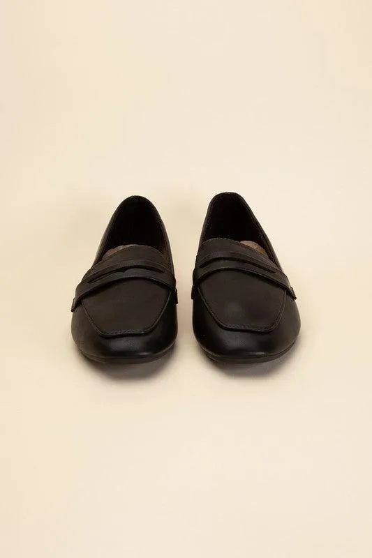 Harriet-8 Classic Casual Flats