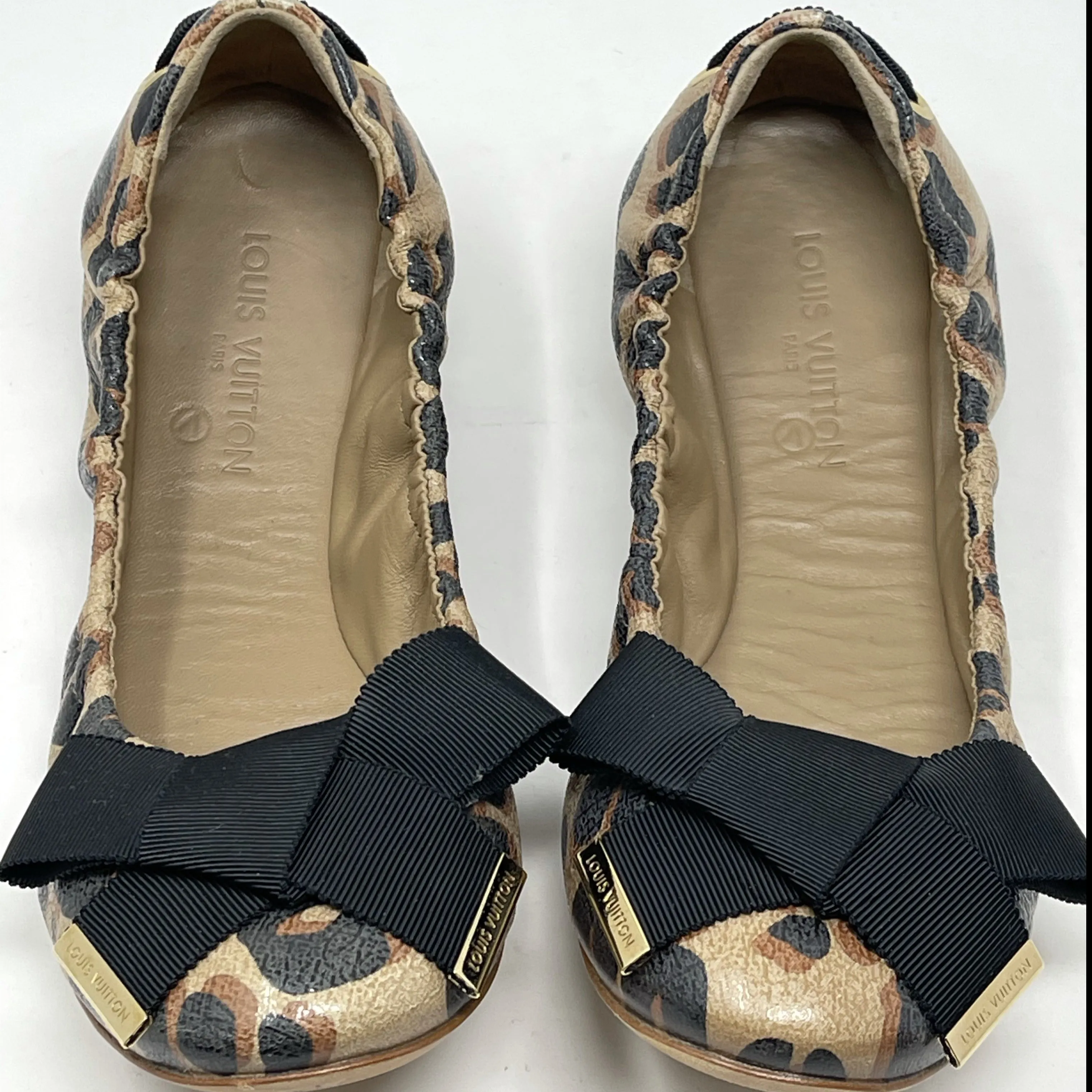 Louis Vuitton Ballet Flats!